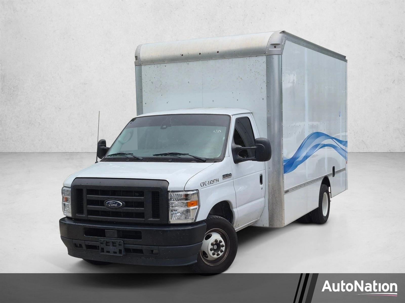 2024 Ford E-Series Cutaway Base in White — front three-quarter view