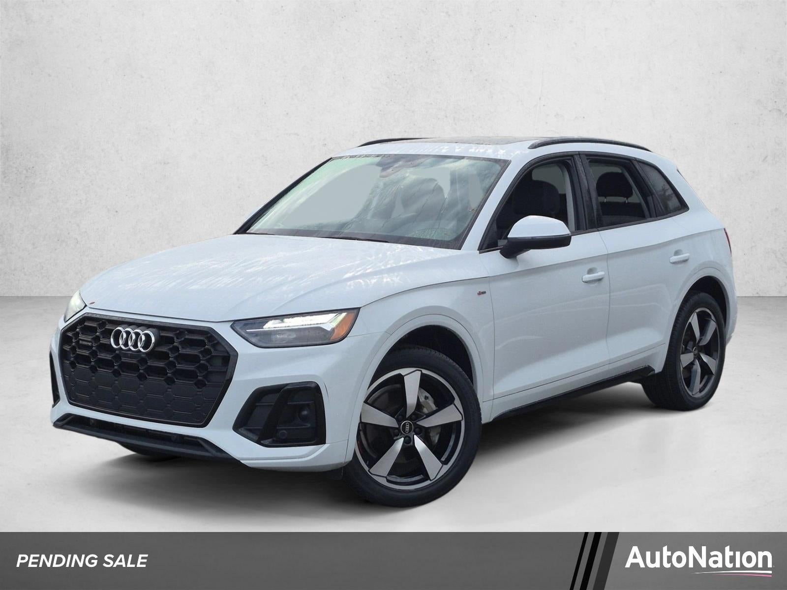2023 Audi Q5 S line Premium Plus 45 TFSI quattro in Glacier White Metallic — front three-quarter view