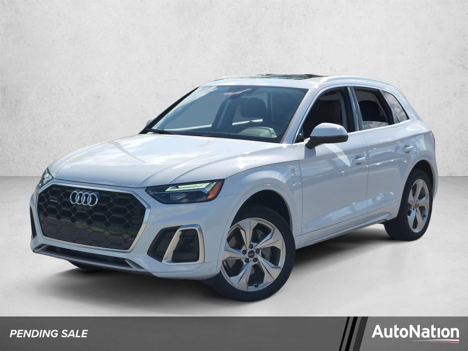 2023 Audi Q5 S line Premium Plus 45 TFSI quattro in Glacier White Metallic — front three-quarter view