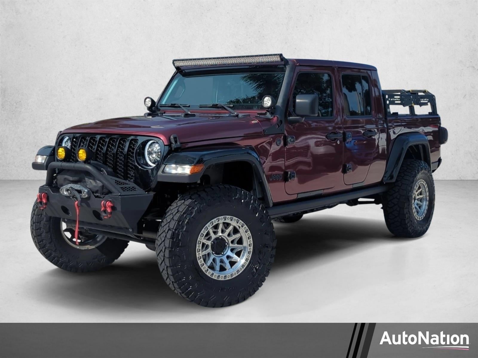 2023 Jeep Gladiator Willys 4x4 in Bright White Clearcoat — front three-quarter view
