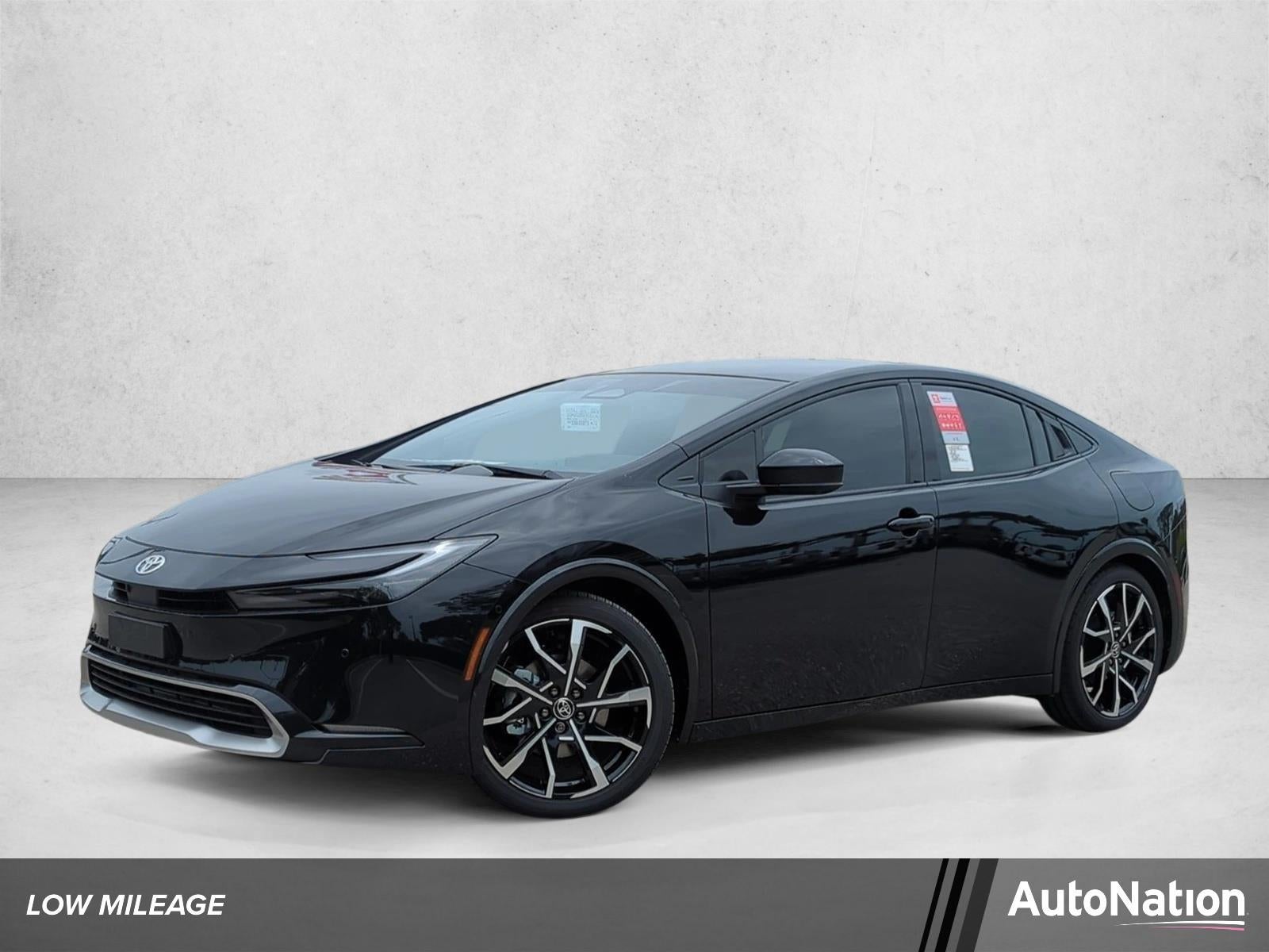 2025 Toyota Prius Plug-In Hybrid