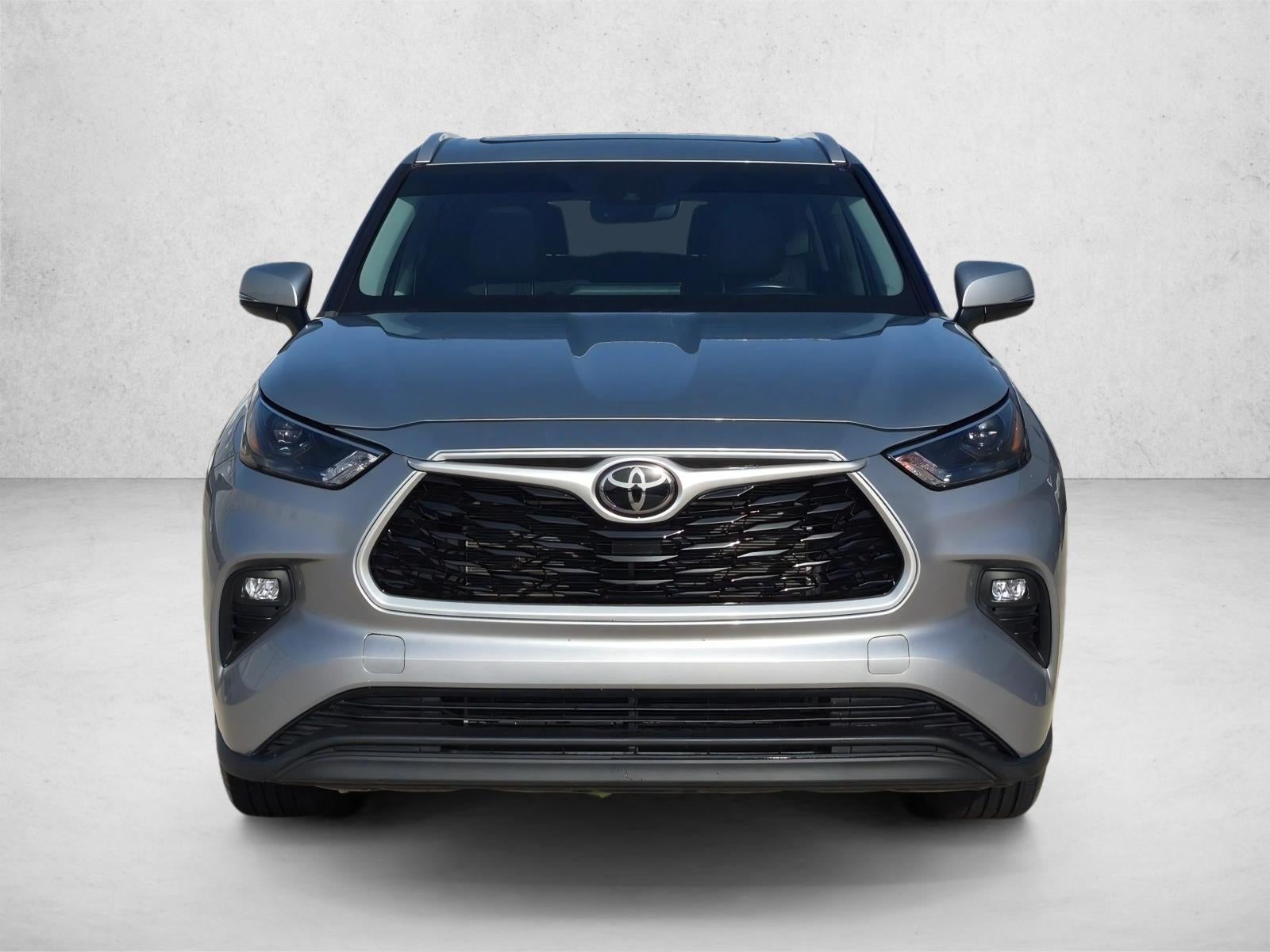 2023 Toyota Highlander — side profile view